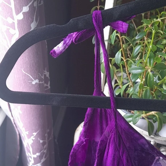 Dress - Picture 5 of 5